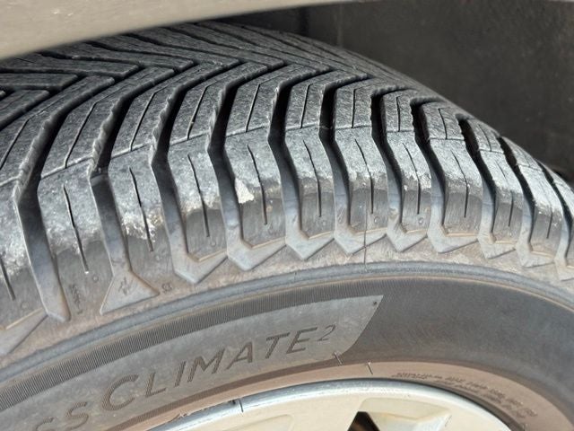 2013 Volkswagen Routan SE