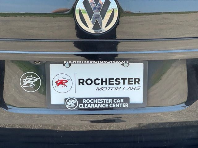 2013 Volkswagen Routan SE