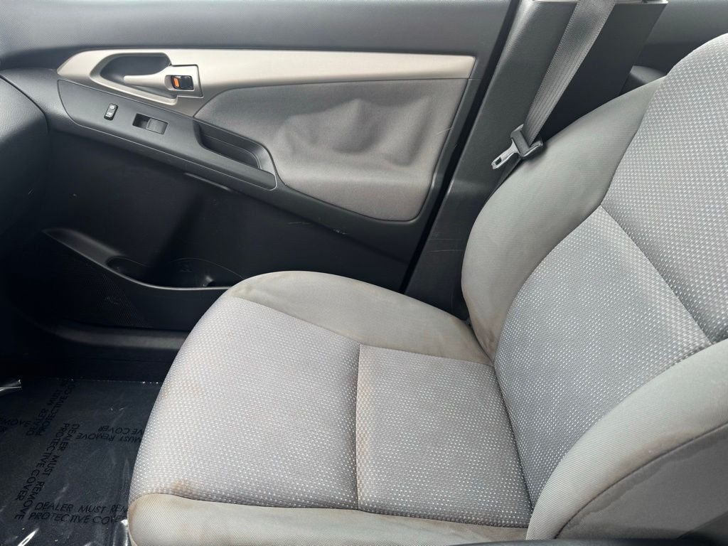2010 Toyota Matrix Base