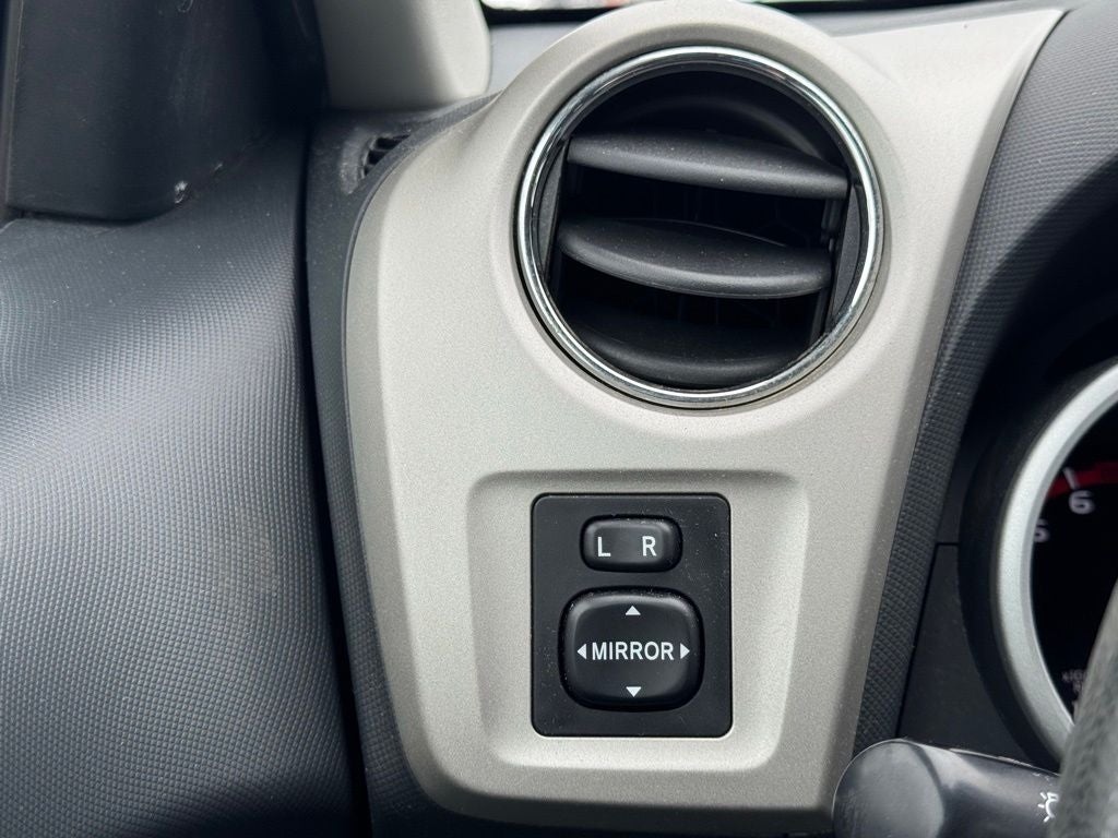2010 Toyota Matrix Base