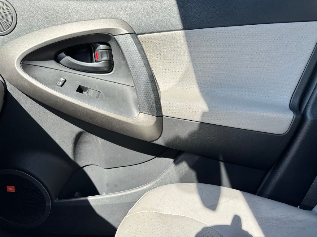 2011 Toyota RAV4 Limited