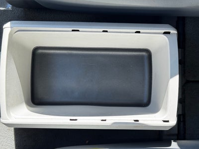 2010 Volkswagen Routan SE