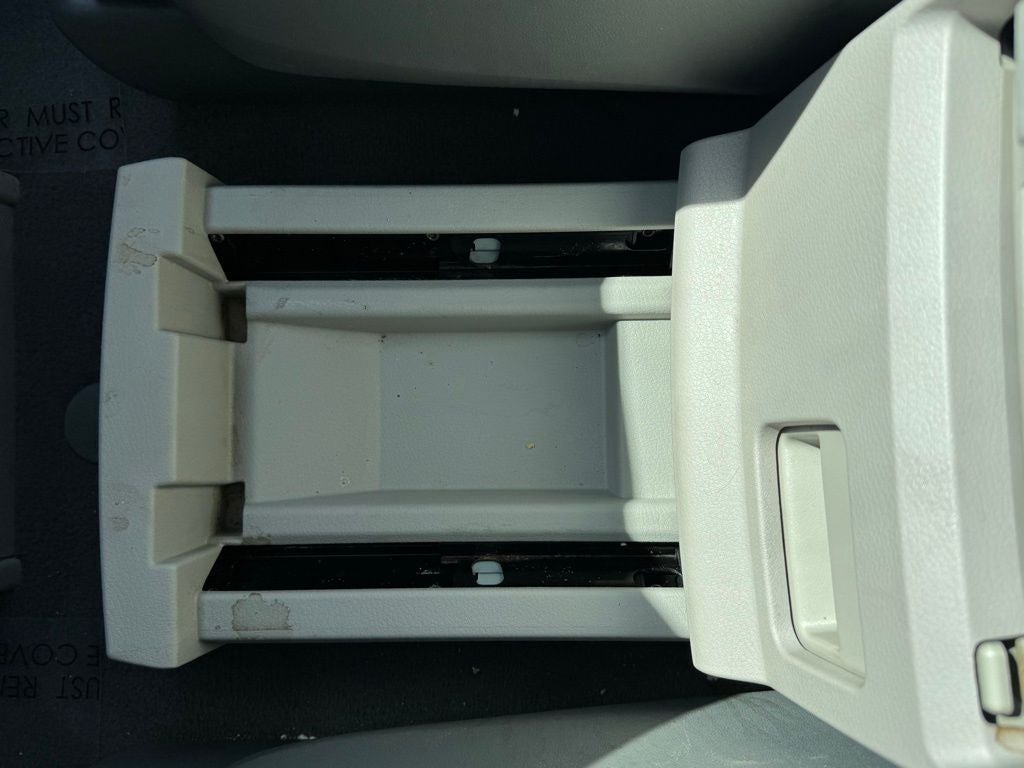 2010 Volkswagen Routan SEL