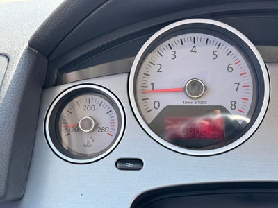 2010 Volkswagen Routan SEL