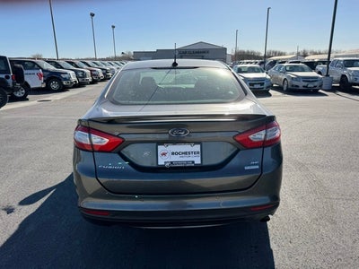 2015 Ford Fusion SE