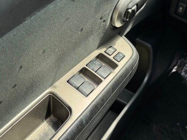 2012 Nissan Versa 1.8 S