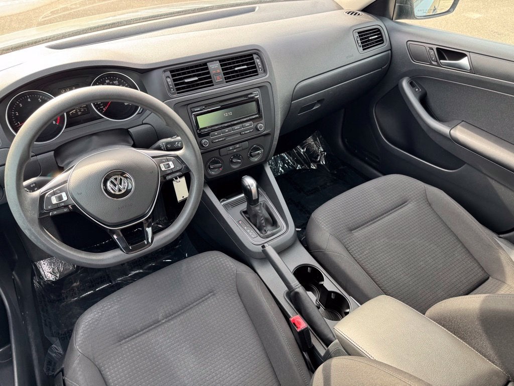2015 Volkswagen Jetta 2.0L S