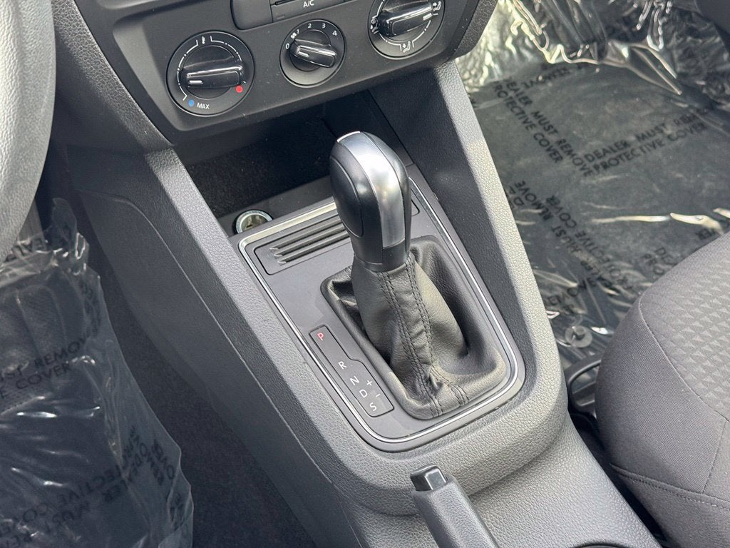 2015 Volkswagen Jetta 2.0L S