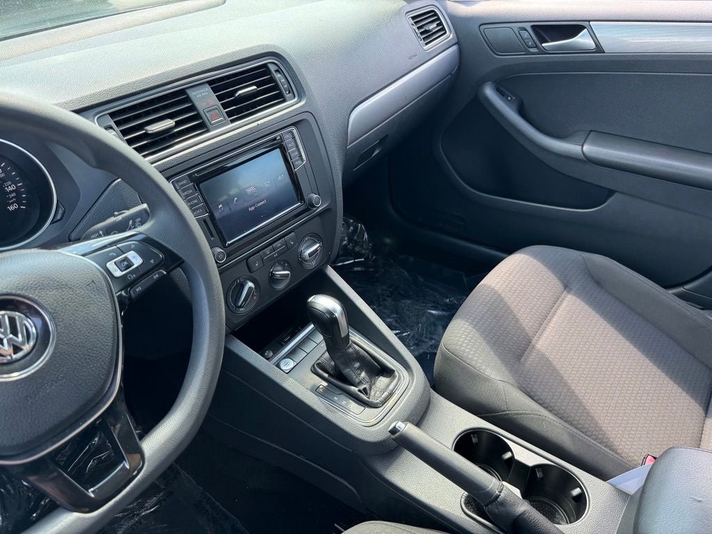 2016 Volkswagen Jetta 1.4T SE