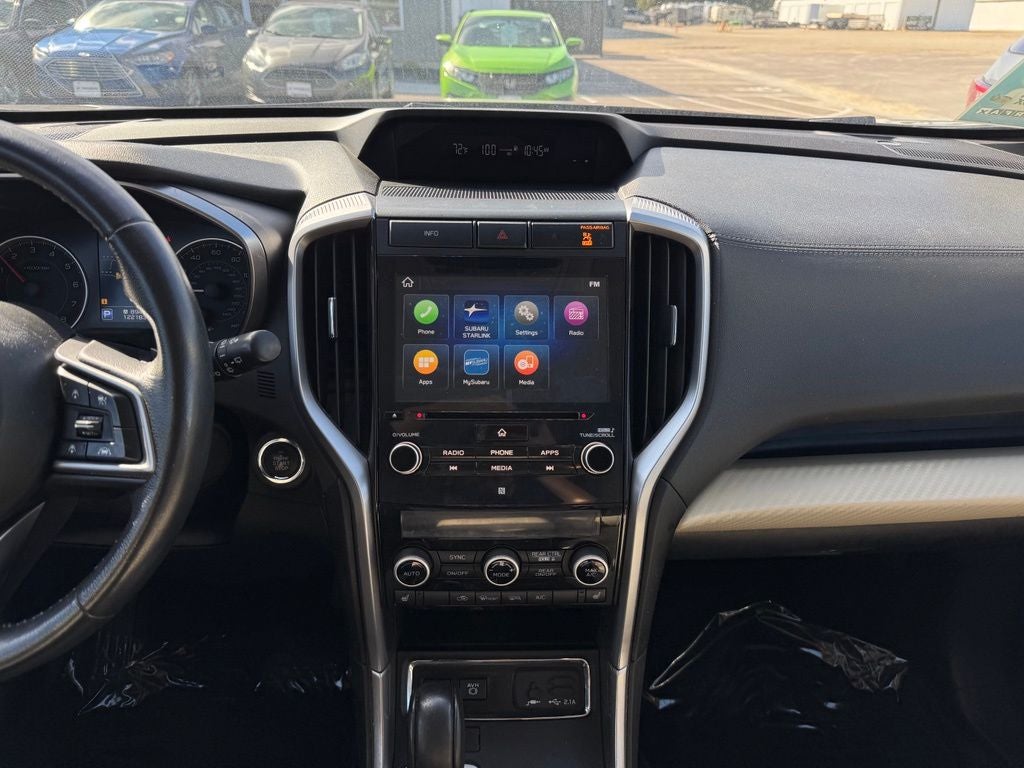 Used 2019 Subaru Ascent Premium with VIN 4S4WMAFD4K3423109 for sale in Rochester, Minnesota