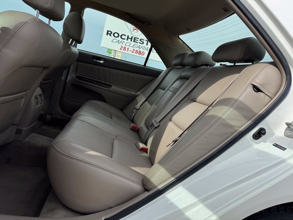 2005 Toyota Camry LE
