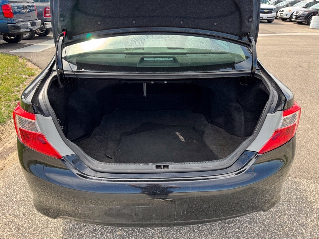 2013 Toyota Camry LE