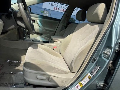 2010 Toyota Camry LE