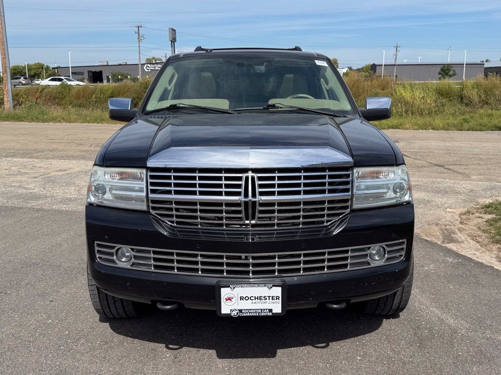 2010 Lincoln Navigator L Base