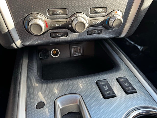 2018 Nissan Pathfinder SL