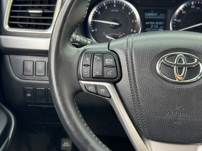 2014 Toyota Highlander LE Plus V6