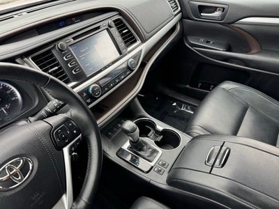 2017 Toyota Highlander XLE