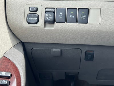 2014 Toyota Sienna XLE 8 Passenger
