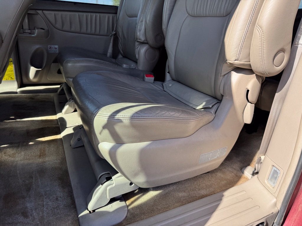 2010 Toyota Sienna XLE