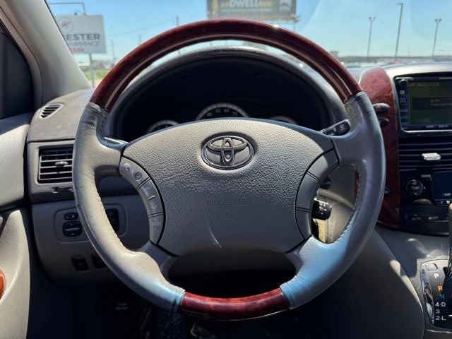 2005 Toyota Sienna XLE Limited