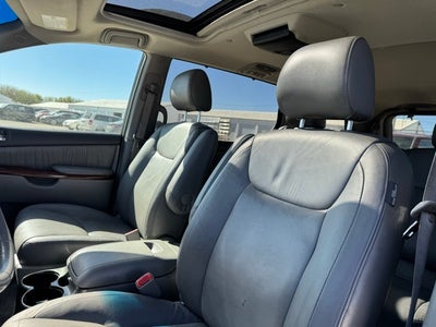 2005 Toyota Sienna XLE 7 Passenger