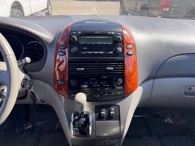 2006 Toyota Sienna XLE