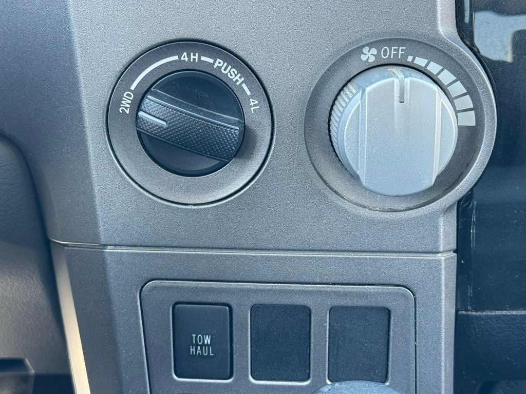 2012 Toyota Tundra Grade