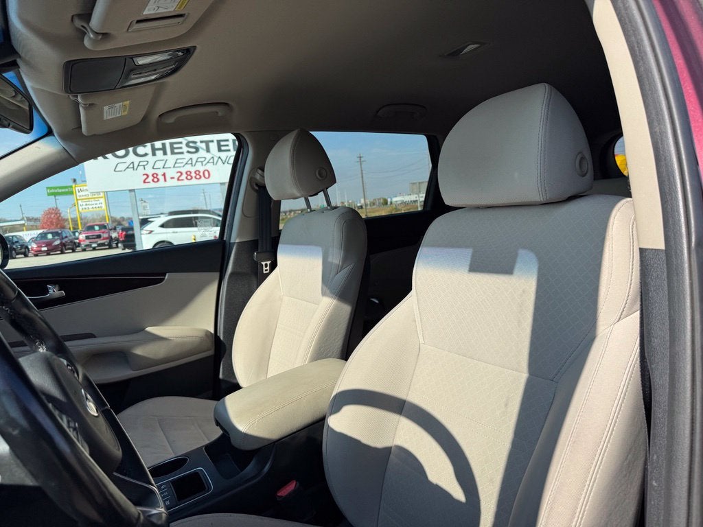 2018 Kia Sorento LX