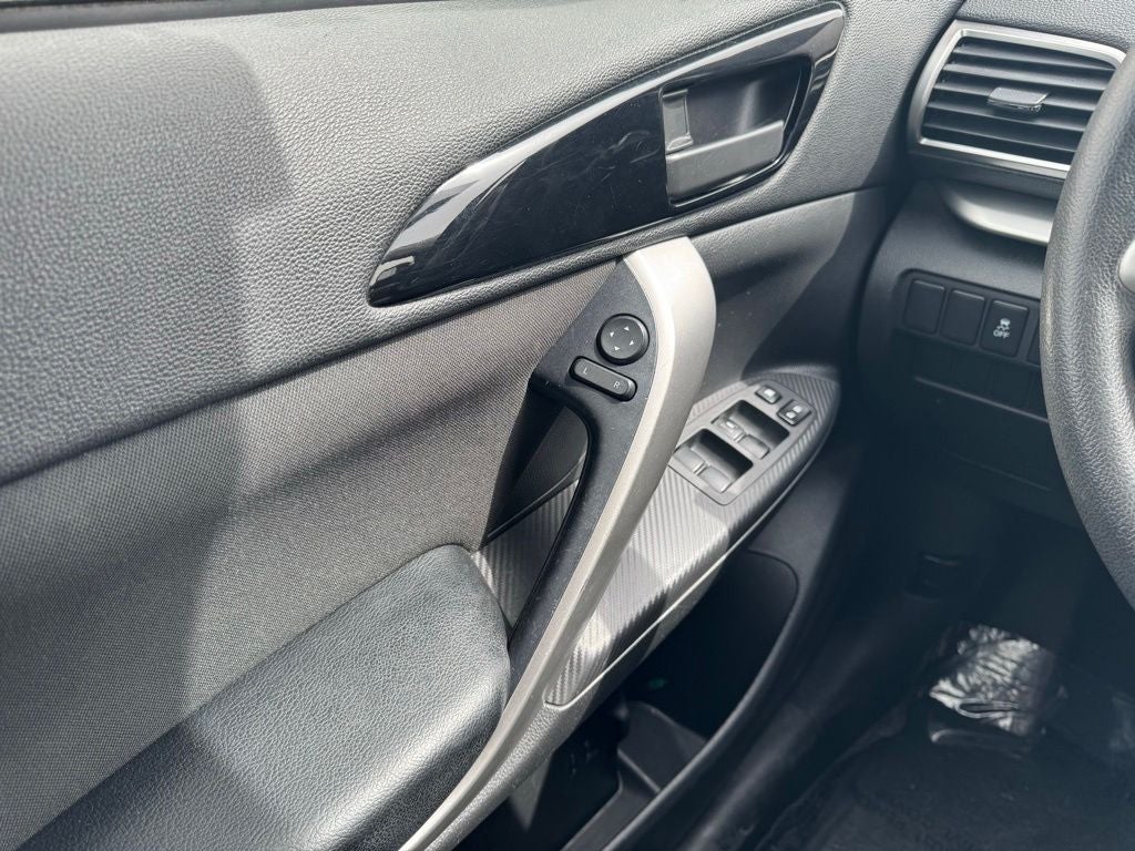 2019 Mitsubishi Eclipse Cross ES