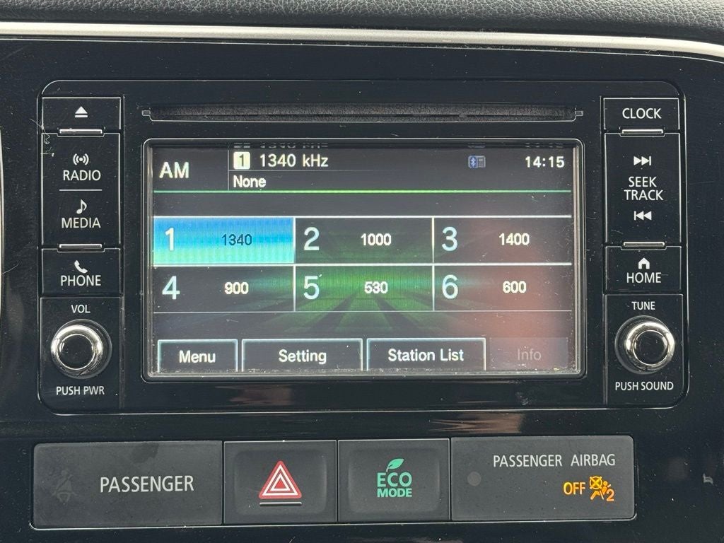 2016 Mitsubishi Outlander ES