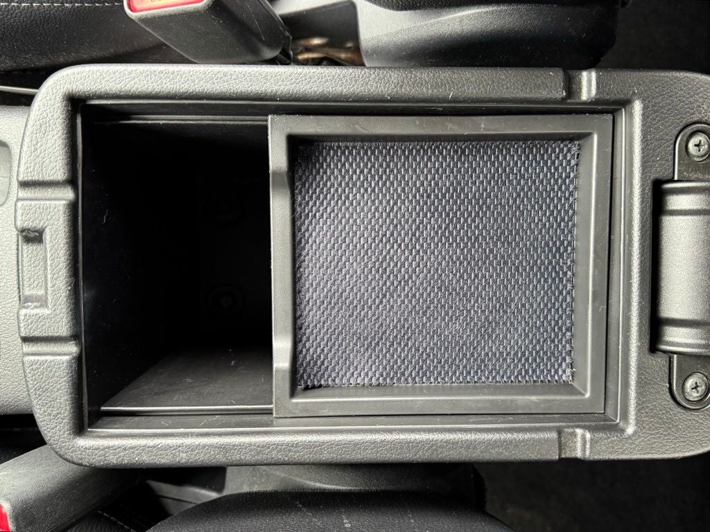 2016 Mitsubishi Outlander ES