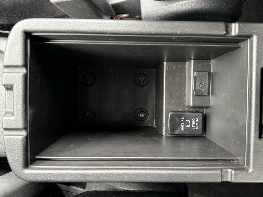 2016 Mitsubishi Outlander ES