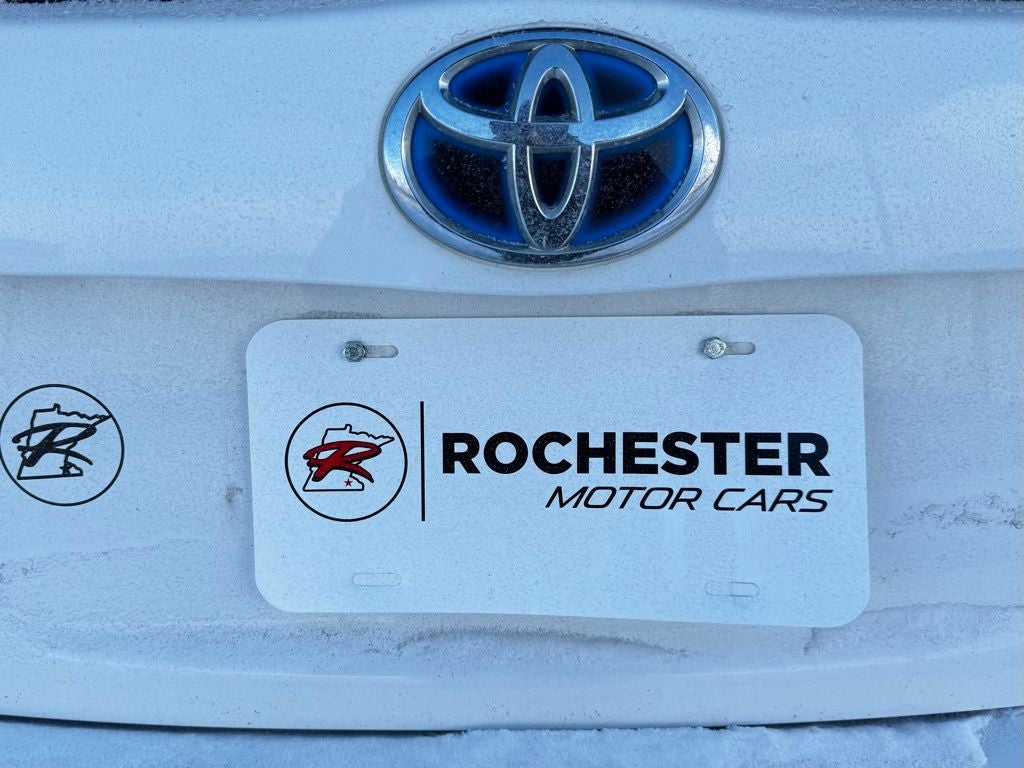 2012 Toyota Prius Two