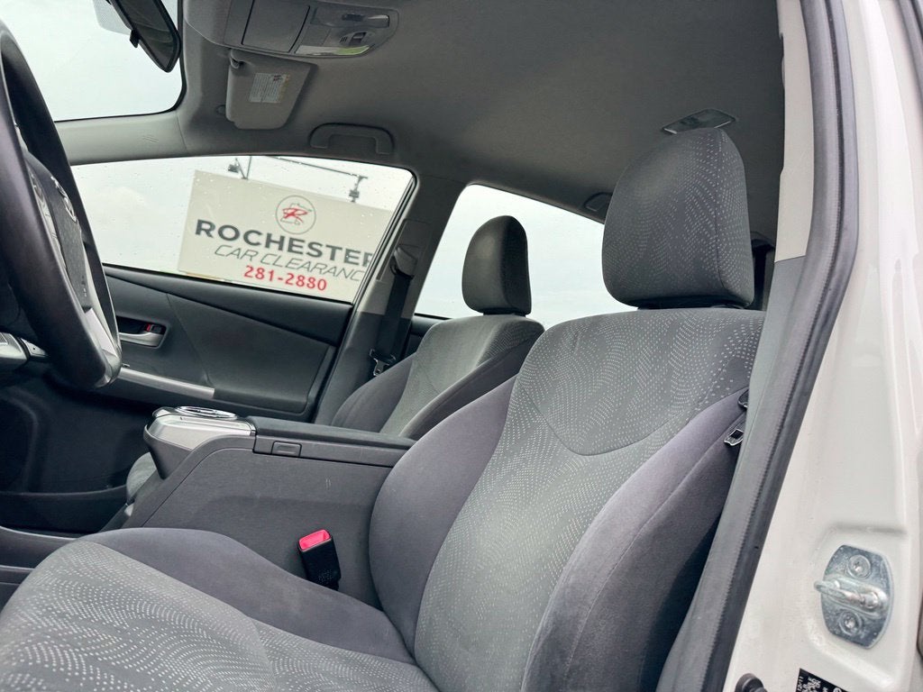 2012 Toyota Prius v Two