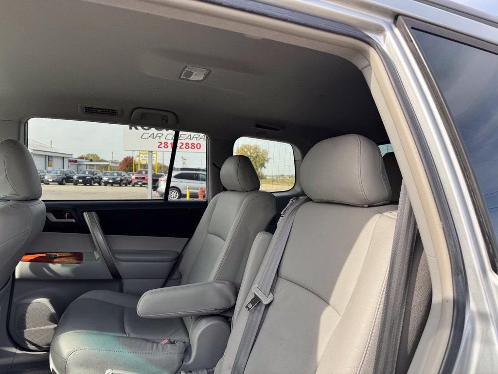 2008 Toyota Highlander Sport