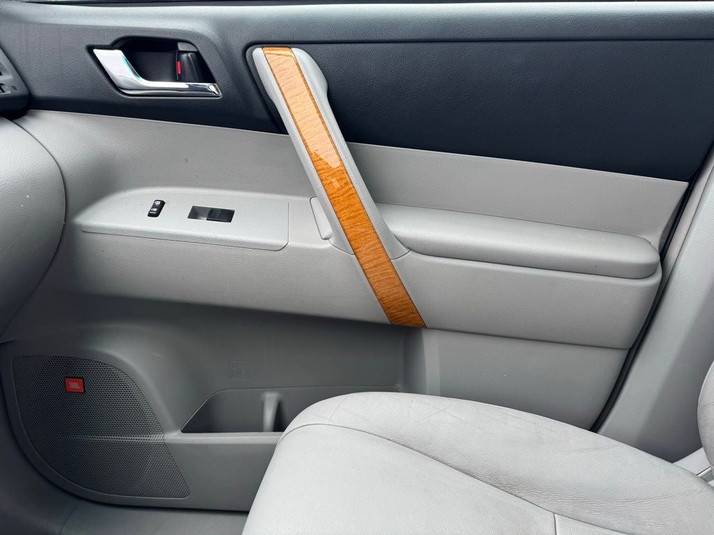 2009 Toyota Highlander Hybrid Limited