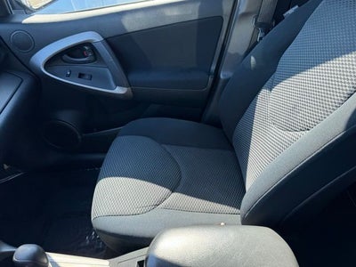 2007 Toyota RAV4 Sport