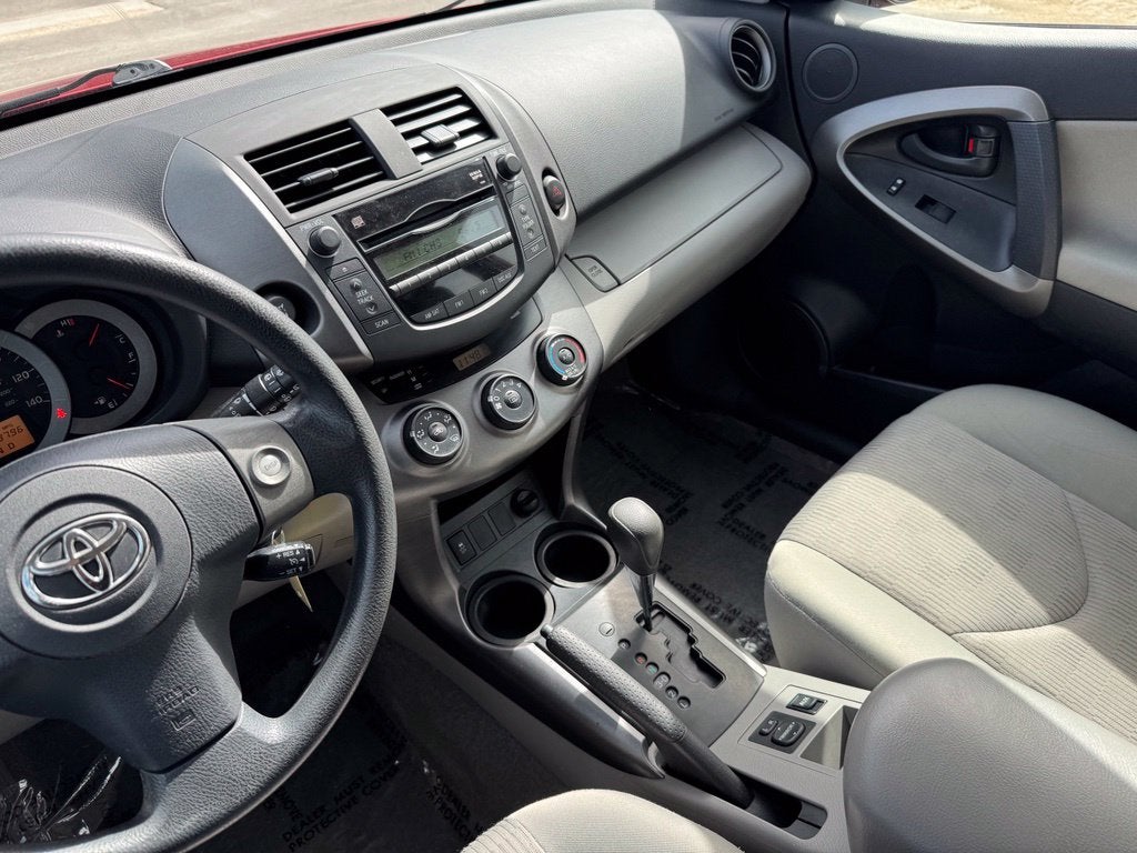 2009 Toyota RAV4 Base