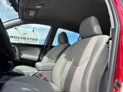 2009 Toyota RAV4 Base