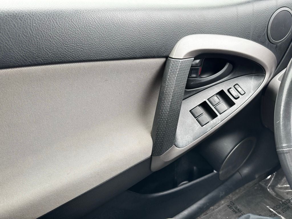 2007 Toyota RAV4 Limited