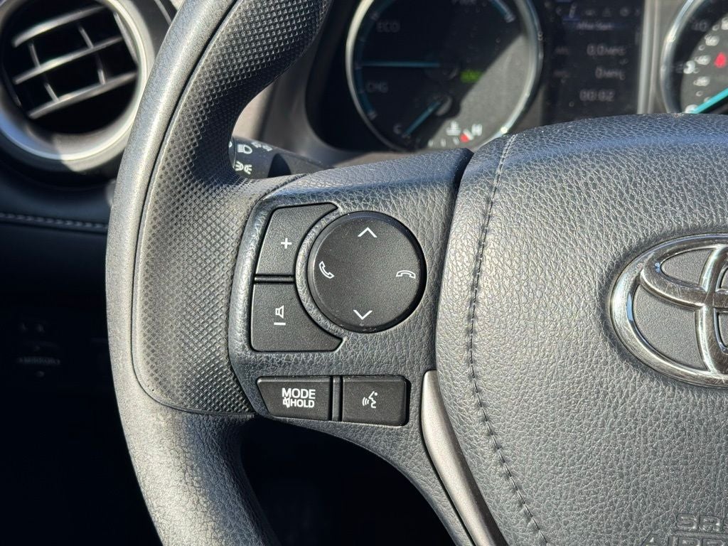 2018 Toyota RAV4 Hybrid LE