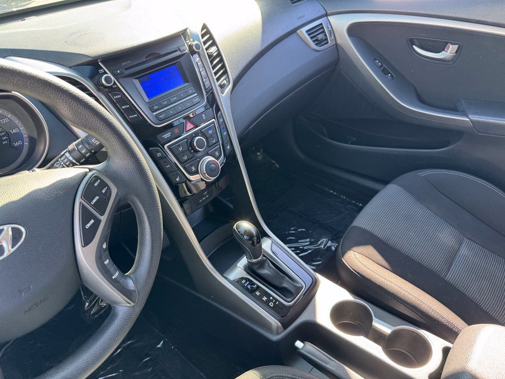 2016 Hyundai Elantra GT Base