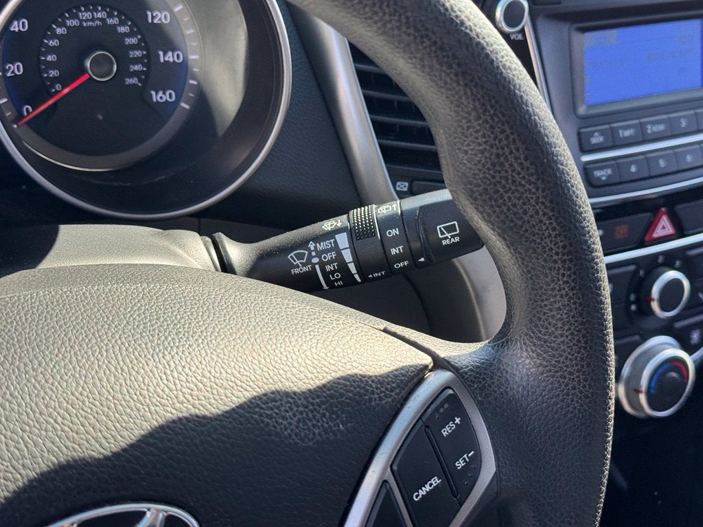 2016 Hyundai Elantra GT Base