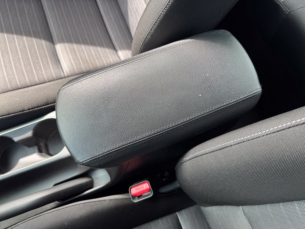 2014 Kia Forte LX canadian vehicle