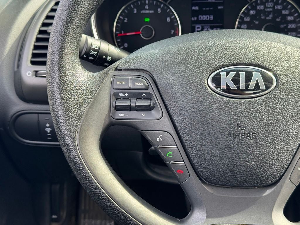 2014 Kia Forte LX canadian vehicle