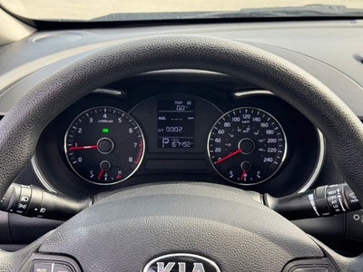 2014 Kia Forte LX canadian vehicle