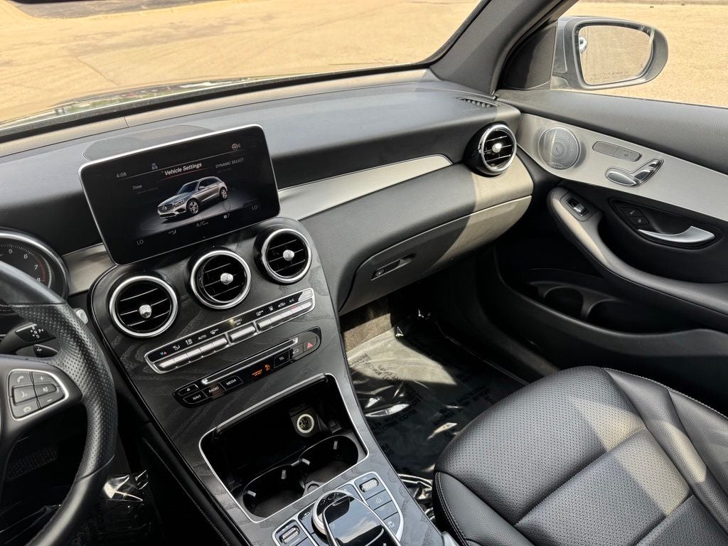 Used 2019 Mercedes-Benz GLC GLC350e with VIN WDC0G5EB8KF590588 for sale in Rochester, Minnesota