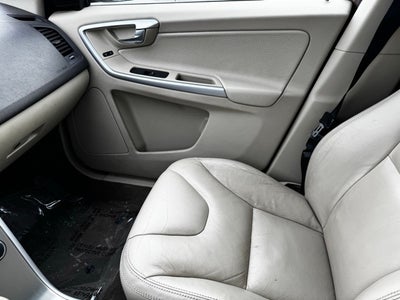 2011 Volvo XC60 T6