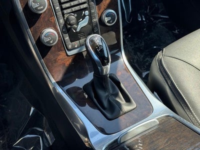 2015 Volvo XC70 T6 Platinum