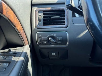 2015 Volvo XC70 T6 Platinum